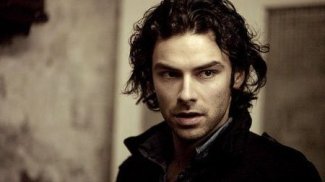 https://corrsisters.com/wp-content/uploads/2019/04/d8d3e-aidan-turner-aidan-turner-32584689-450-253.jpg